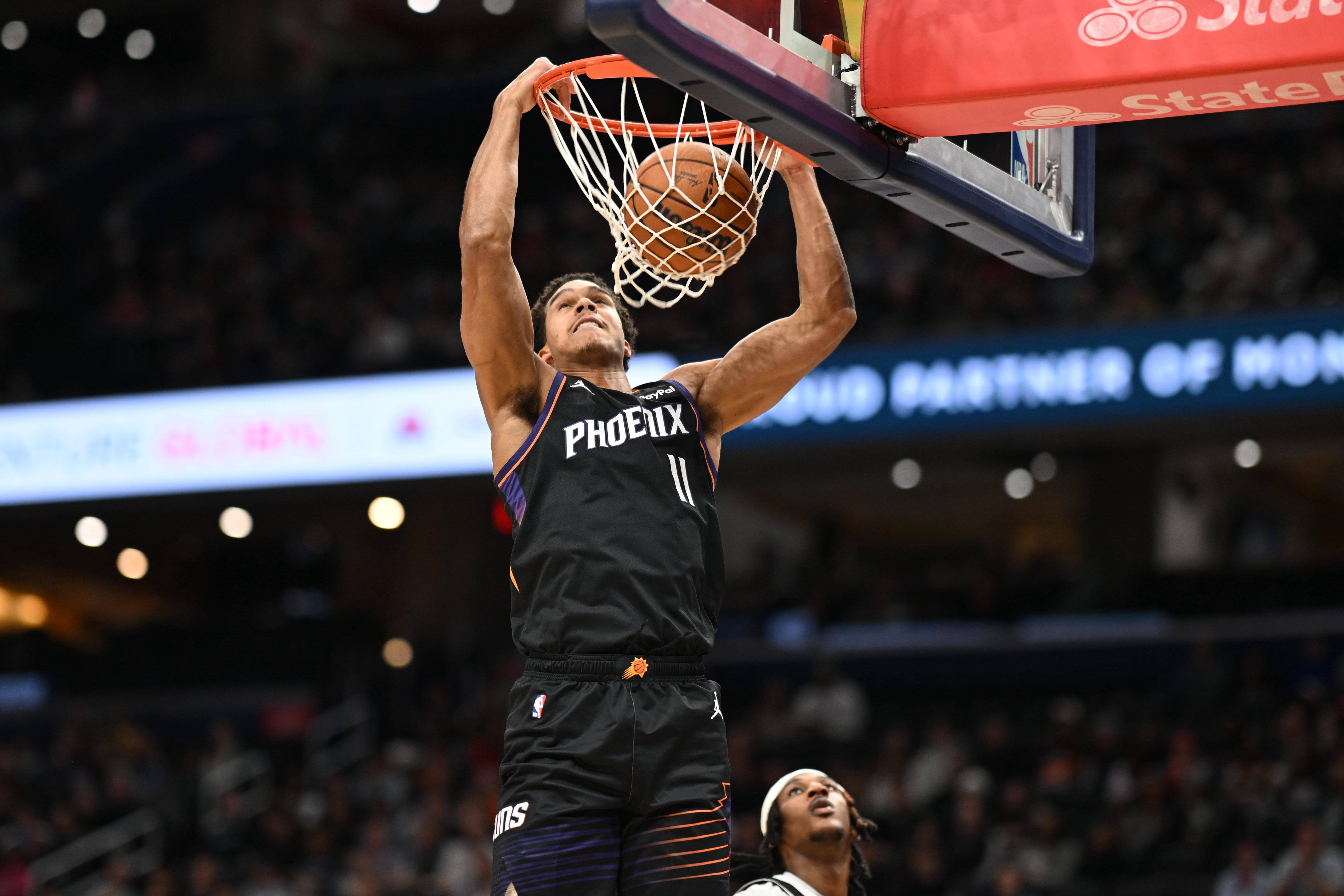 九游app下载最新版本-替补得到58分！伊戈达罗：作为替补很有自豪感 分享球权不断轮转